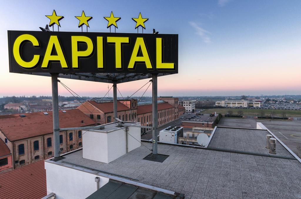 Hotel Capital โรวีโก ภายนอก รูปภาพ
