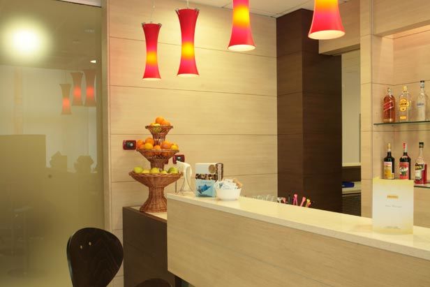 Hotel Capital โรวีโก ภายนอก รูปภาพ